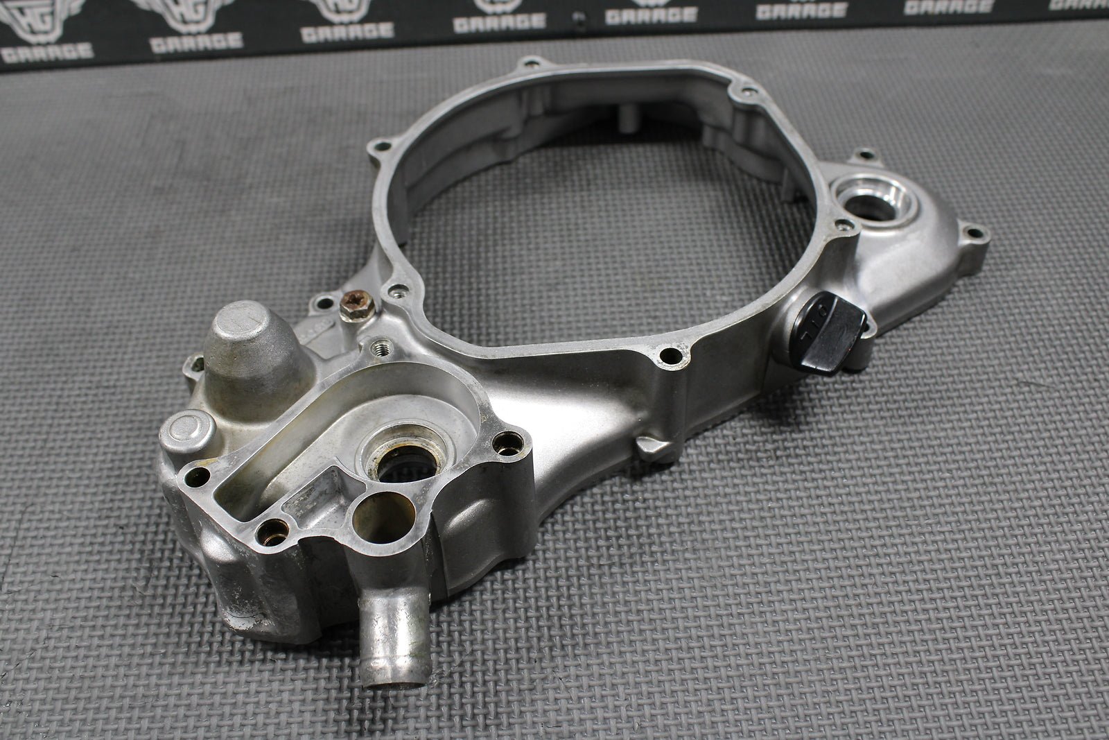 1995 92 - 96 HONDA CR250R OEM ENGINE RIGHT CASE INNER CLUTCH COVER 11341 - KZ3 - 890 - hggarage