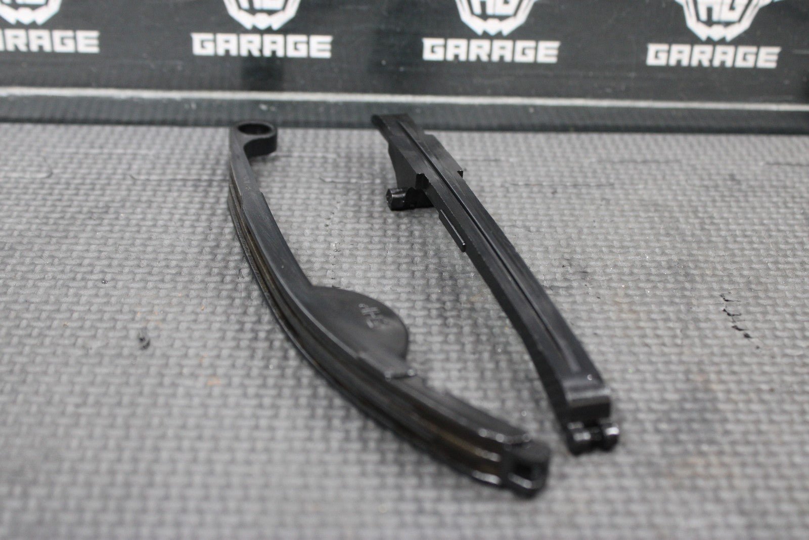 2000 YAMAHA TTR125L OEM CAM CHAIN CAMSHAFT TENSIONER GUIDES TOPEND HARDWARE DOWS - hggarage