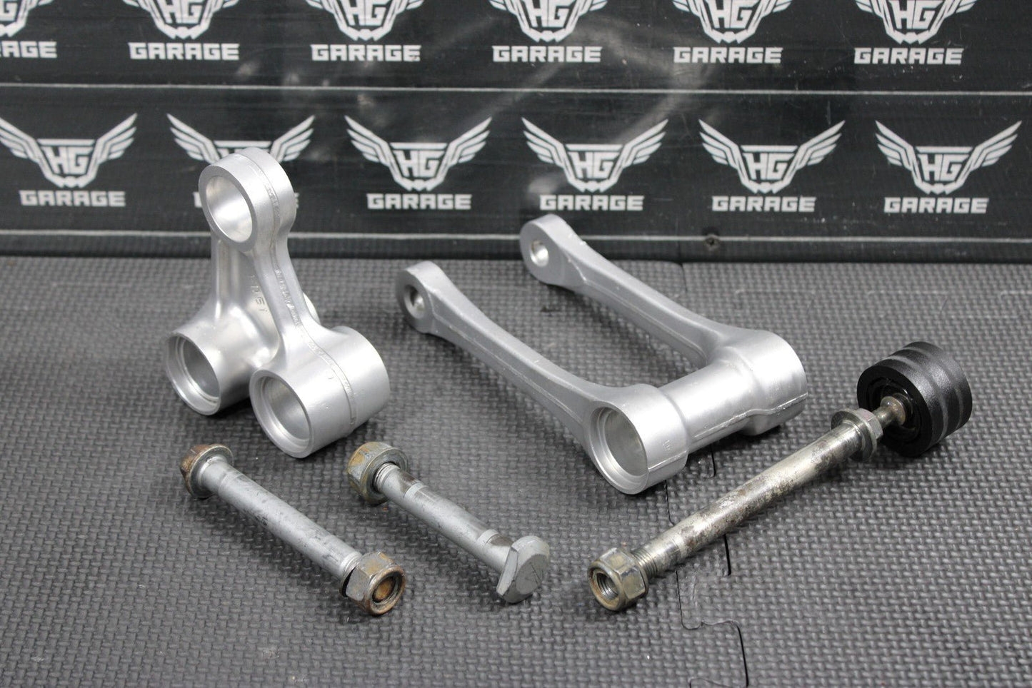 2007 06 - 08 HONDA CRF450R OEM REAR SHOCK LINKAGE LINKS RELAY ARM ROD GOOD! - hggarage