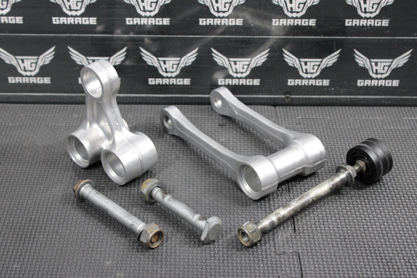 2007 06 - 08 HONDA CRF450R OEM REAR SHOCK LINKAGE LINKS RELAY ARM ROD GOOD! - hggarage