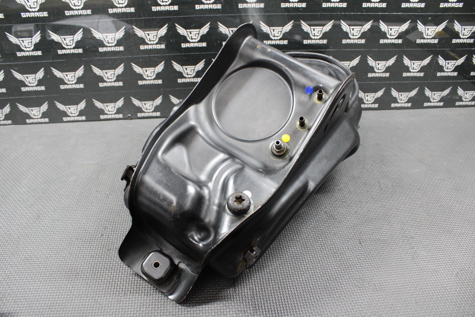 2009 2010 KAWASAKI KLX250SF KLX250 OEM GAS FUEL TANK CELL RESEVOIR 51086 - 5064 - 25 - hggarage