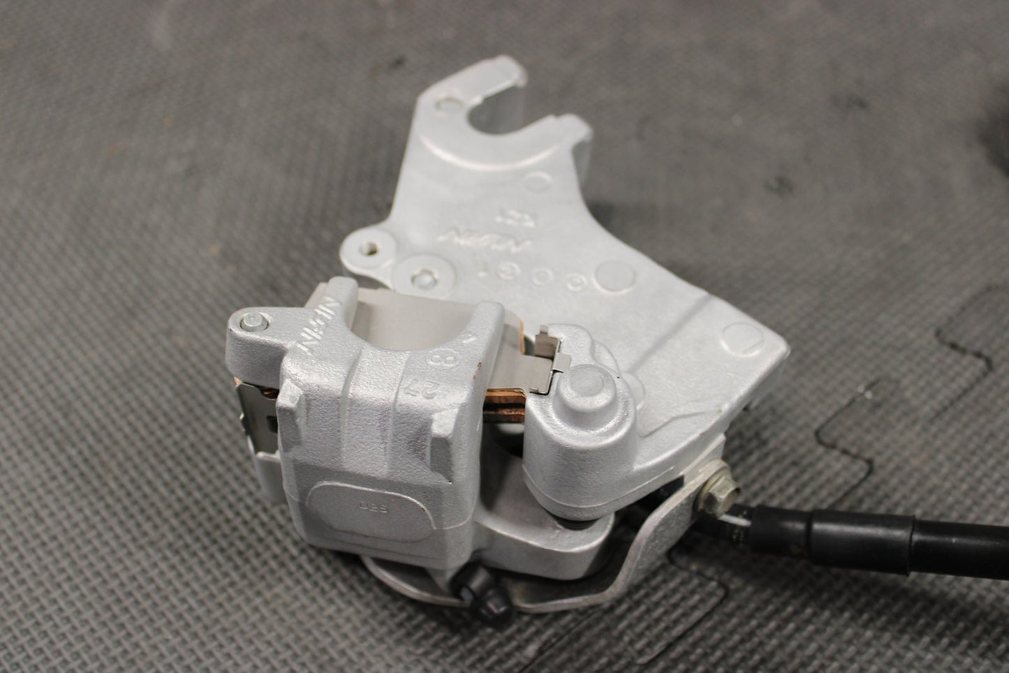 2001 Honda XR250R OEM Nissin Rear Back Brake Caliper Master Cylinder Lever - hggarage