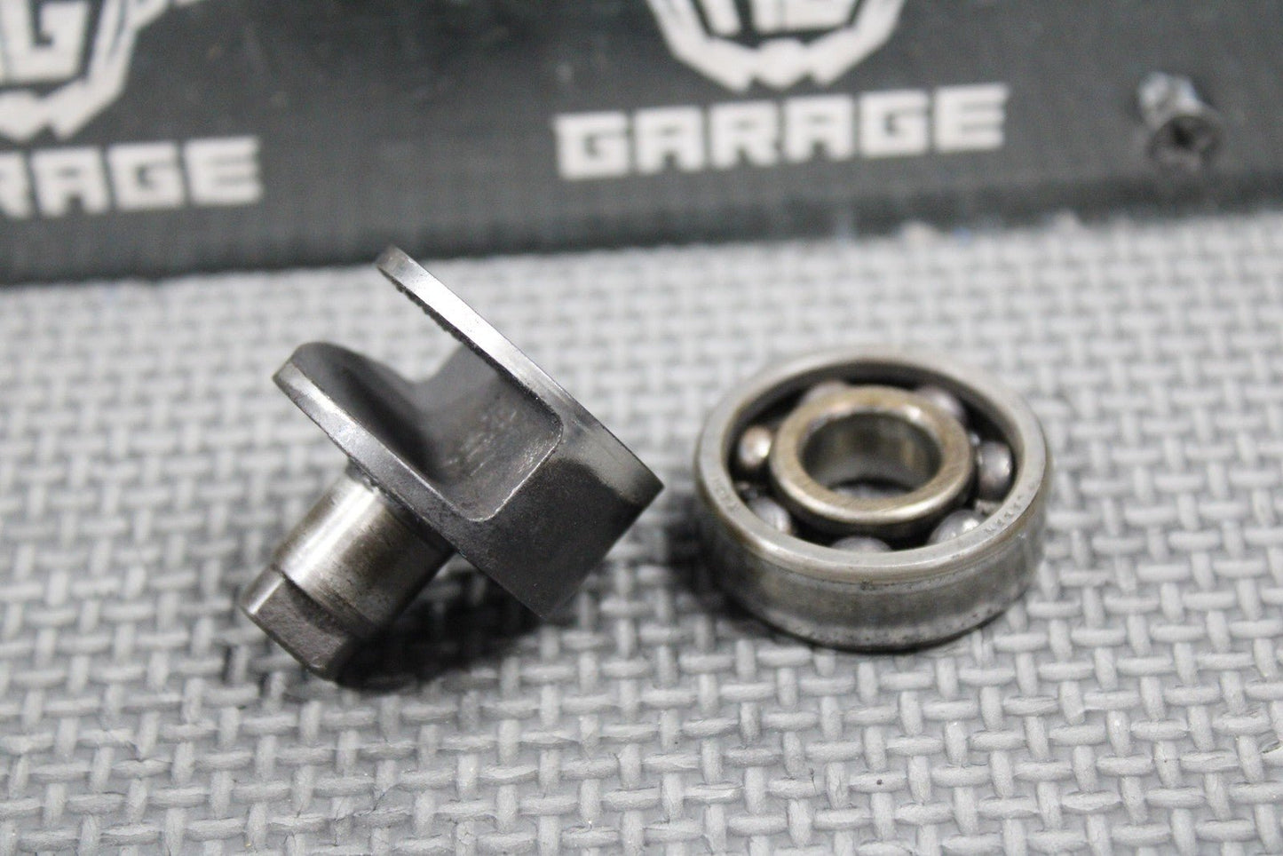 1999 SUZUKI 99 - 00 RM250 OEM MODEL X Y POWER VALVE EXHAUST RH SIDE 11255 - 37E31 - hggarage