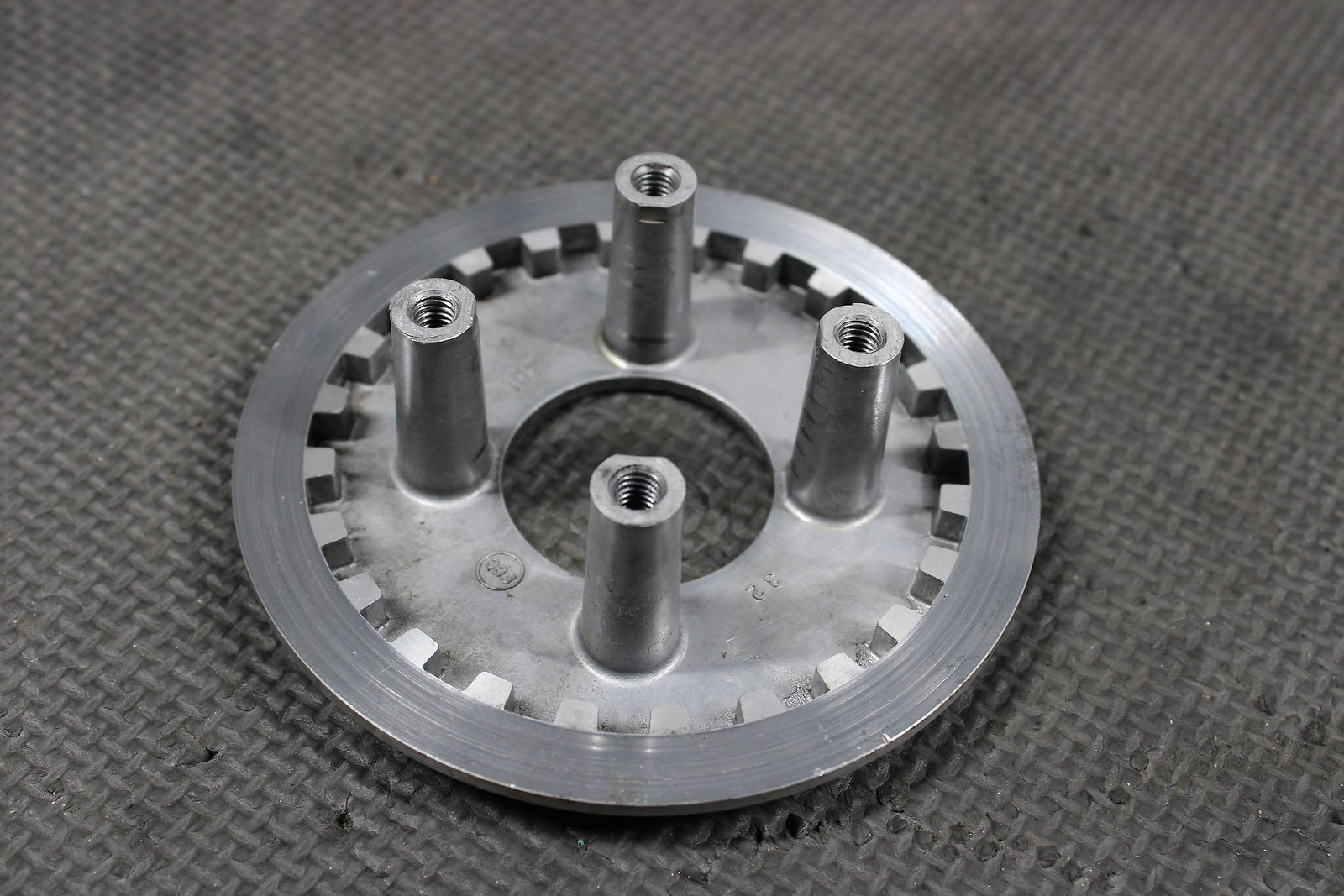 2002 Honda XR200R OEM Complete Clutch W Plates Basket Hub 22100 - 437 - 020 22121 - Kc - hggarage
