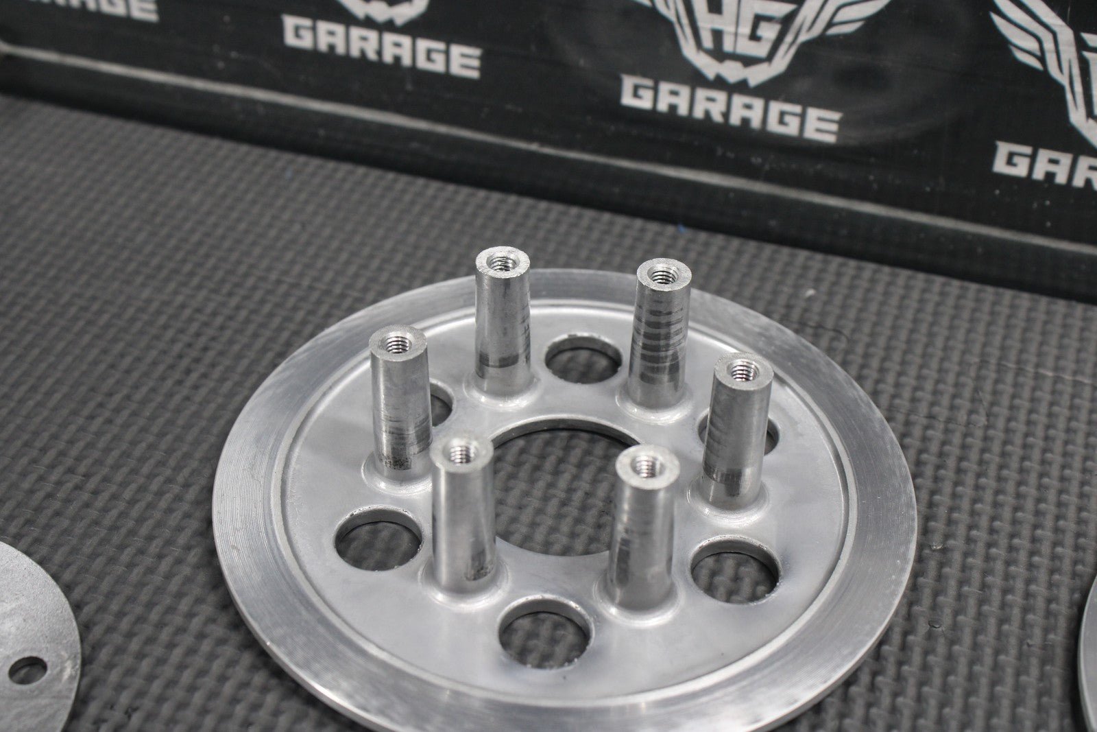 1986 Kawasaki KDX200 OEM Complete Clutch W Plates Basket Hub - hggarage