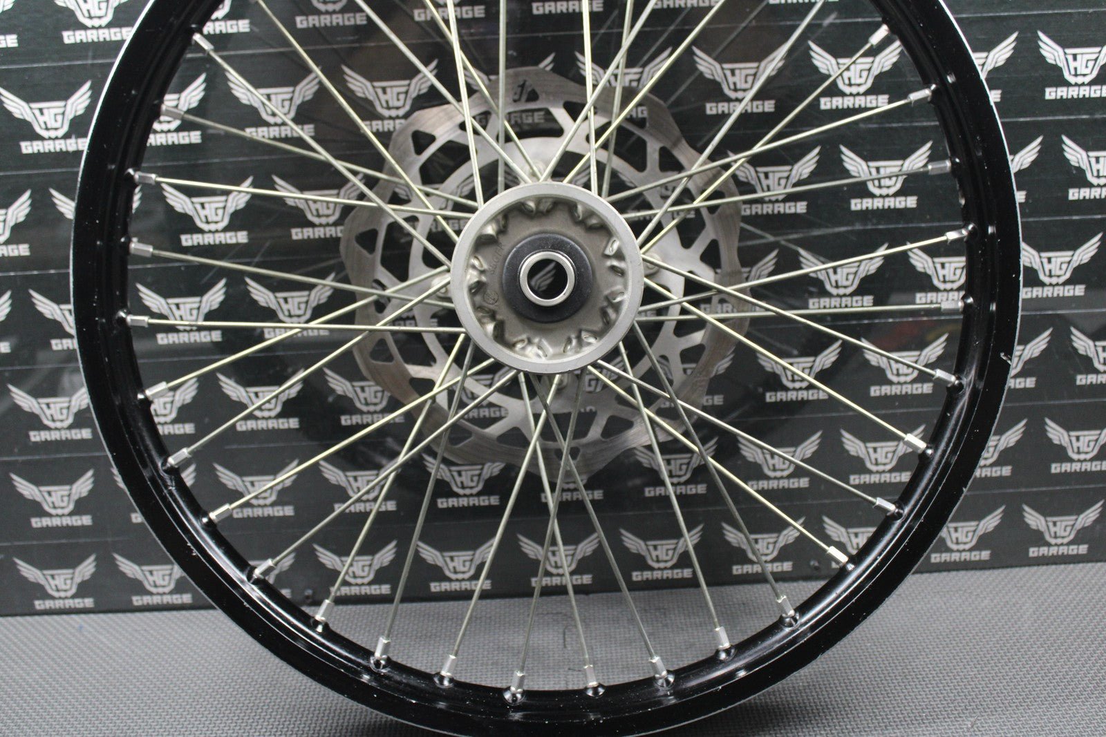 2020 SUZUKI RMZ250 RMZ450 OEM BLACK FRONT WHEEL RIM HUB ROTOR 54100 - 37K00 GOOD! - hggarage