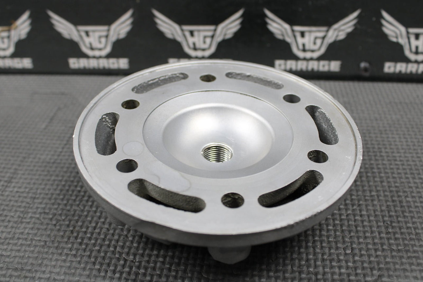 1992 1993 KTM 250 EGS MX OEM ENGINE MOTOR CYLINDER HEAD COVER DOME 54630006300 - hggarage