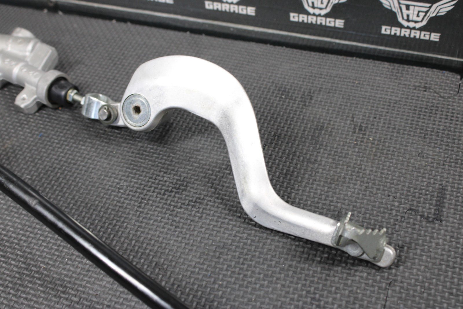 2005 YAMAHA YZ450F OEM NISSIN REAR BACK BRAKE CALIPER MASTER CYLINDER LEVER MINT - hggarage