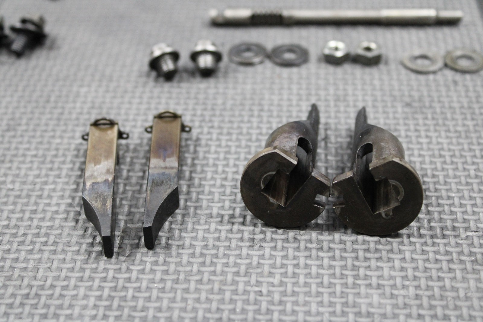 1988 HONDA CR250R OEM EXHAUST POWER VALVE POWERVALVE ARM SHAFT TOP END SET NICE! - hggarage