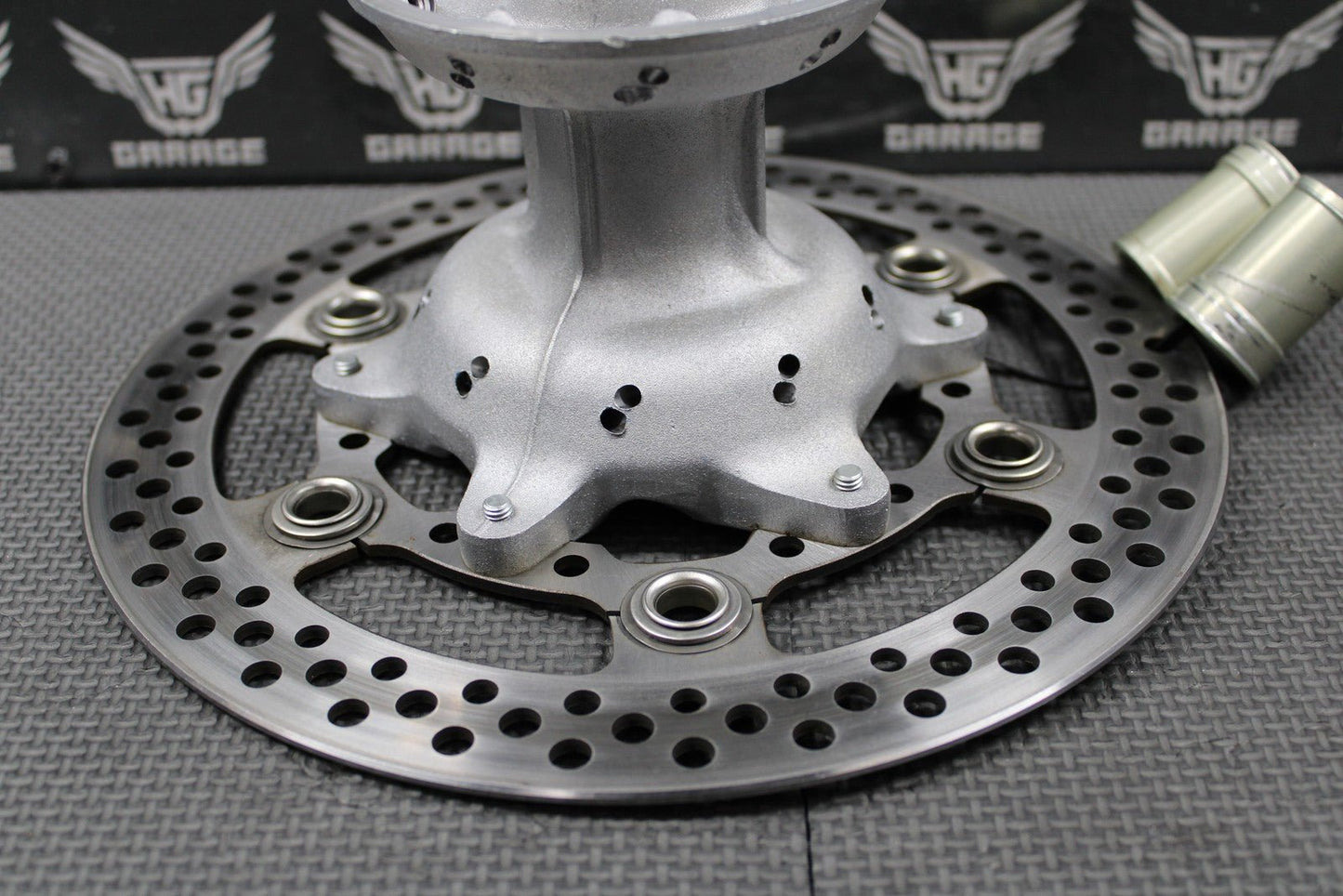 2006 SUZUKI 05 - 06 RM125 RM250 OEM FRONT WHEEL RIM HUB ROTOR 54111 - 36E00 GOOD! - hggarage