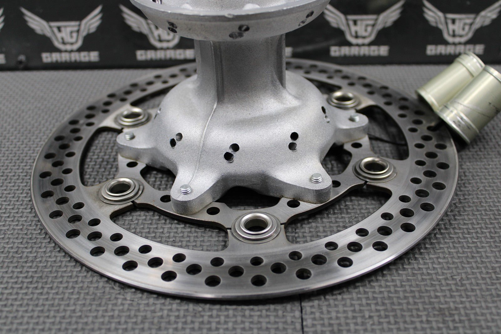 2006 SUZUKI 05 - 06 RM125 RM250 OEM FRONT WHEEL RIM HUB ROTOR 54111 - 36E00 GOOD! - hggarage