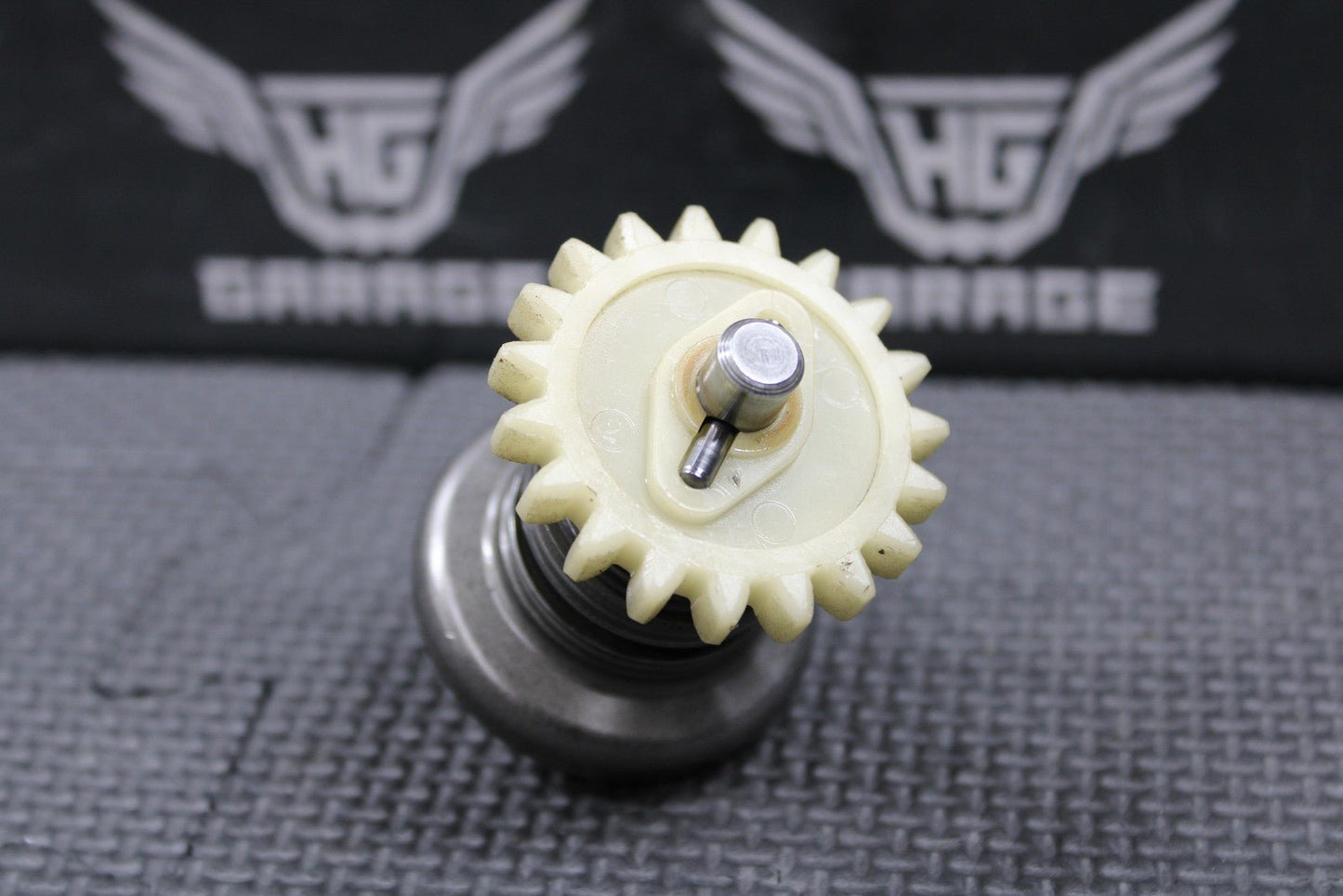 1991 88 - 91 KAWASAKI KX125 OEM EXHAUST POWER VALVE GOVERNOR SHAFT GEAR 49111 - 1051 - hggarage