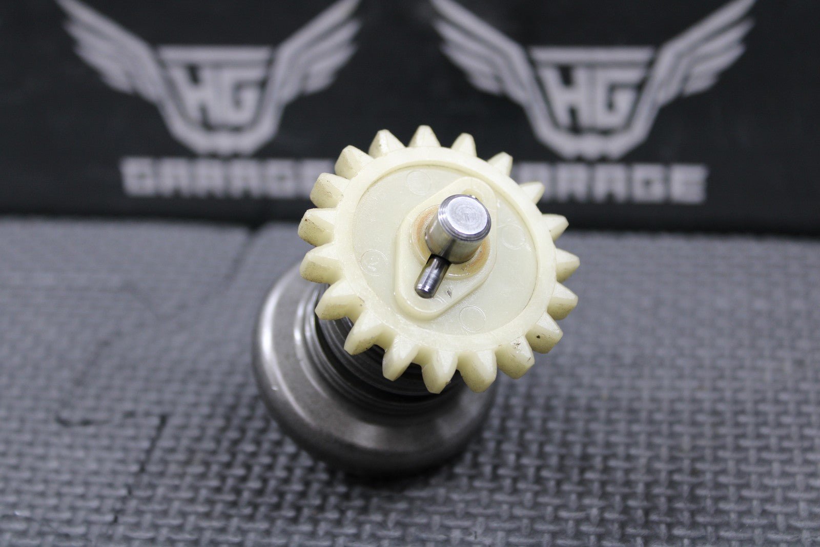 1991 88 - 91 KAWASAKI KX125 OEM EXHAUST POWER VALVE GOVERNOR SHAFT GEAR 49111 - 1051 - hggarage