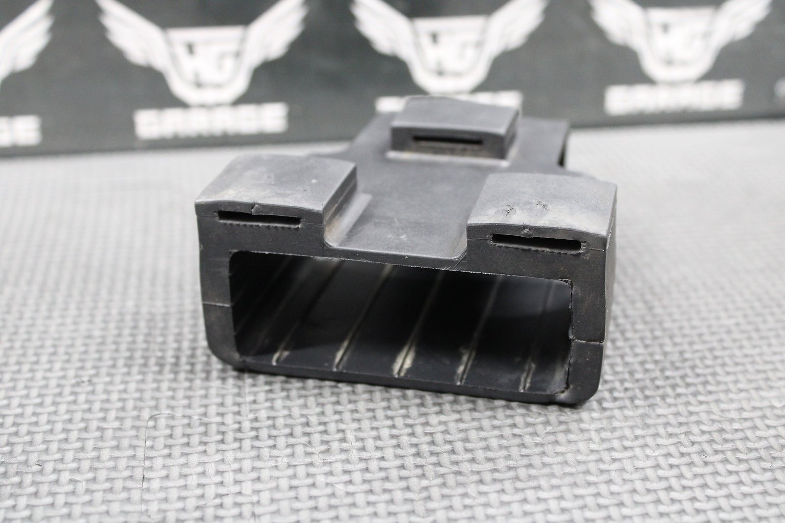 1999 HONDA CR125R CR250R OEM ECU CDI MODULE RUBBER MOUNT SLEEVE 30401 - KZ3 - J10 - hggarage