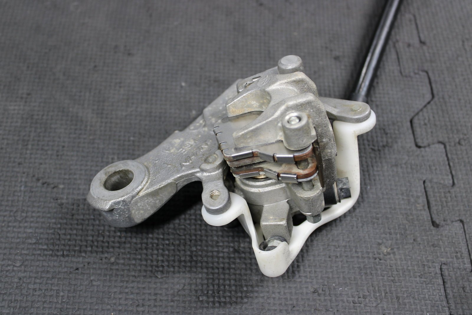2008 HONDA CRF150RB BIGWHEEL OEM NISSIN REAR BACK BRAKE CALIPER MASTER CYLINDER - hggarage