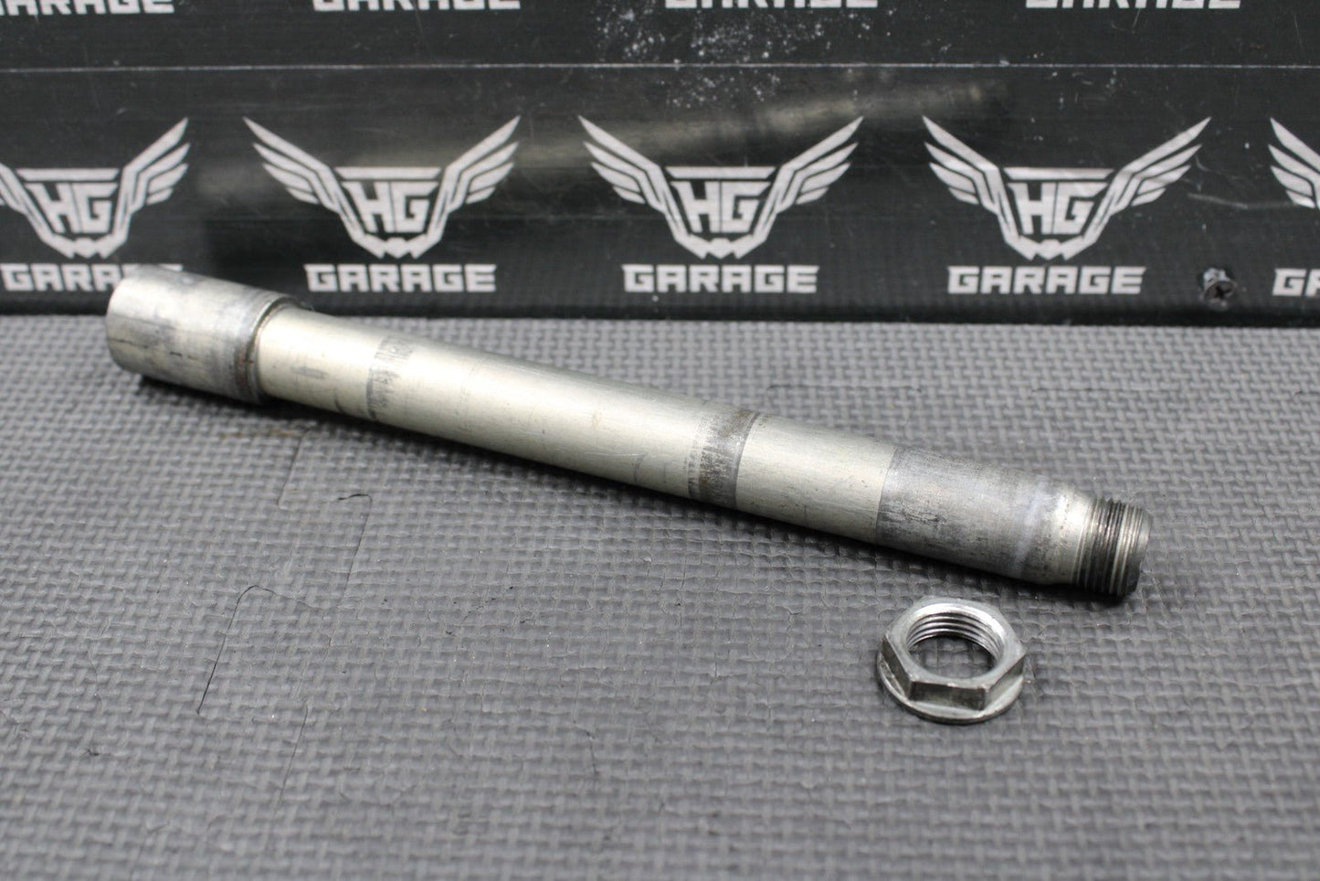 2014 KAWASAKI 04 - 14 KX250F OEM FRONT WHEEL RIM AXLE PIVOT BOLT 41068 - 0004 - hggarage