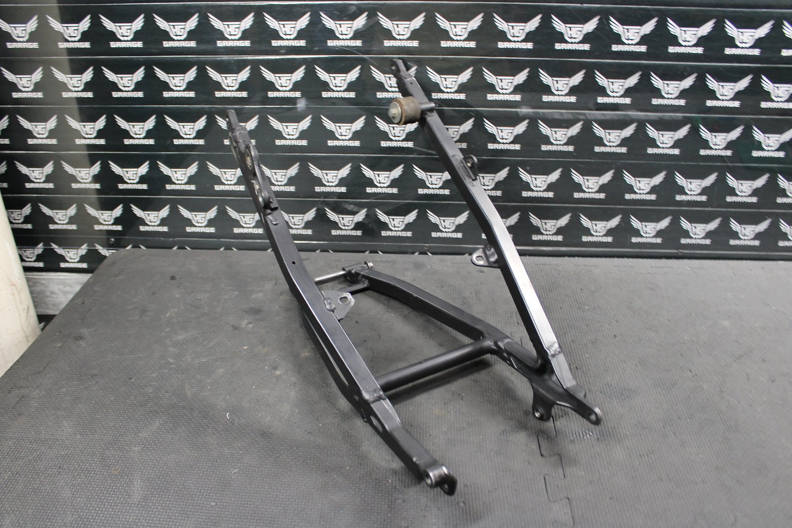 2007 YAMAHA YZ250F YZ450F OEM REAR BACK SUB FRAME SUBFRAME 2S2 - 21190 - 70 - 00 - hggarage