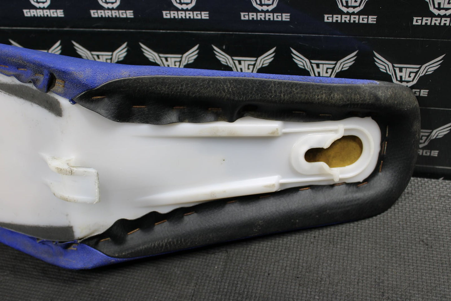 2006 YAMAHA 06 - 08 YZ250F YZ450F OEM SEAT SADDLE 5XC - 24710 - 91 - 00 - hggarage