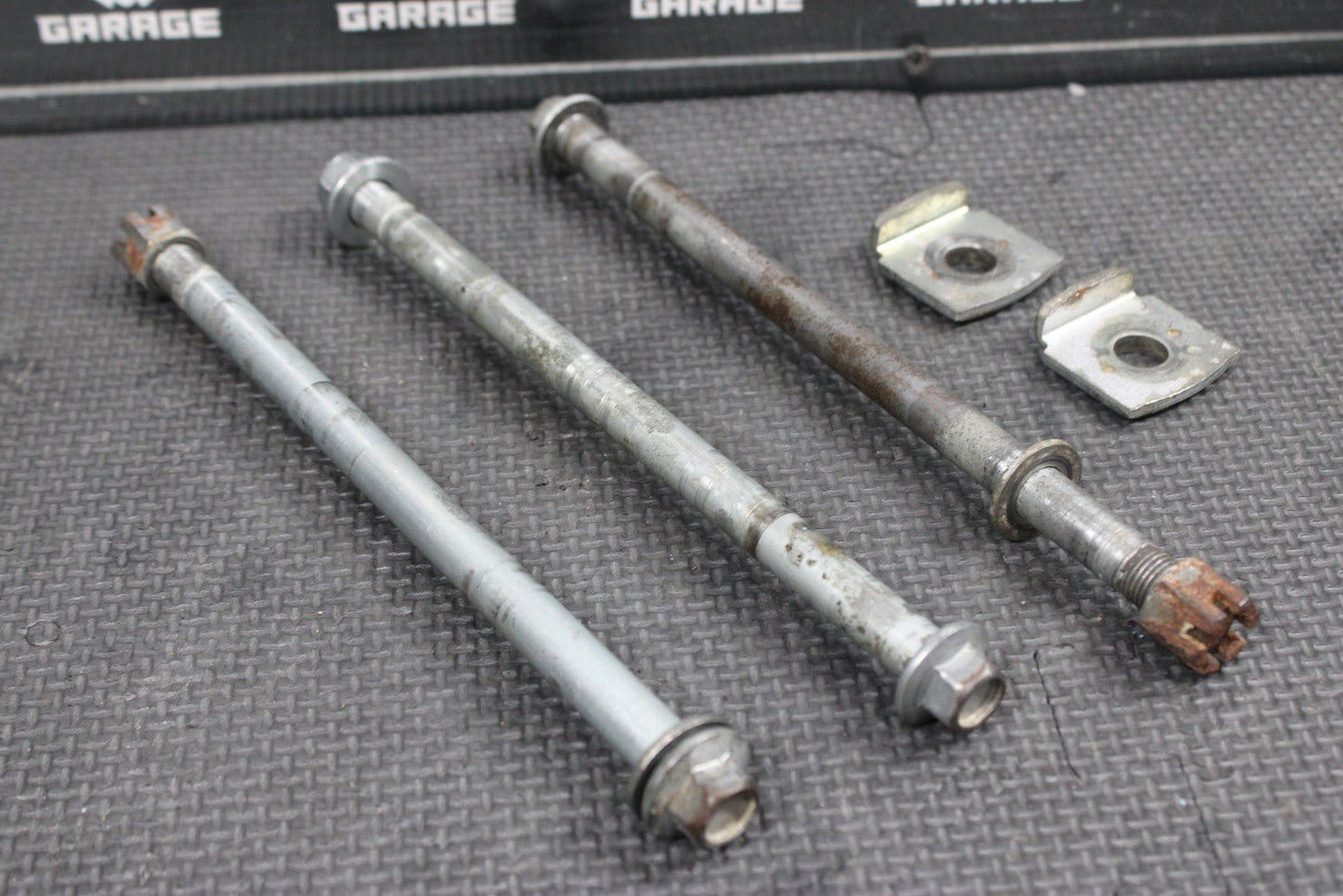 2004 KAWASAKI KX65 00 - 22 OEM FRONT REAR AXLE BACK WHEEL RIM SWINGARM PIVOT BOLTS - hggarage