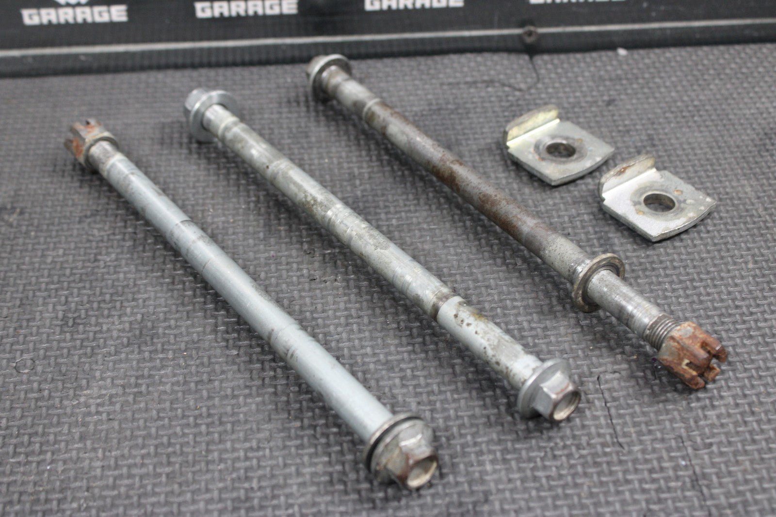 2004 KAWASAKI KX65 00 - 22 OEM FRONT REAR AXLE BACK WHEEL RIM SWINGARM PIVOT BOLTS - hggarage