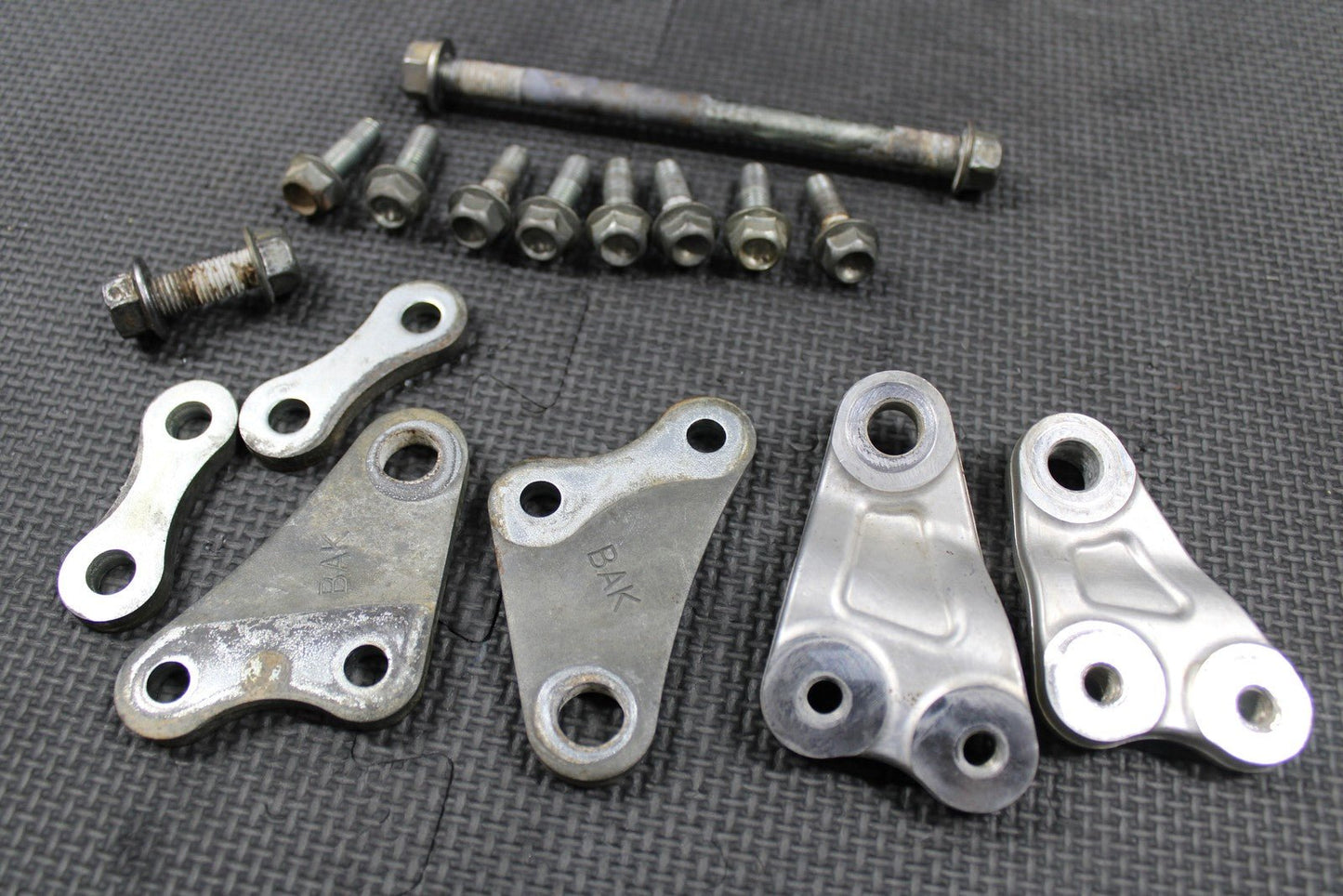 2020 YAMAHA 20 - 22 WR250F YZ250FX OEM ENGINE MOTOR MOUNT STAY BRACKETS BOLTS - hggarage
