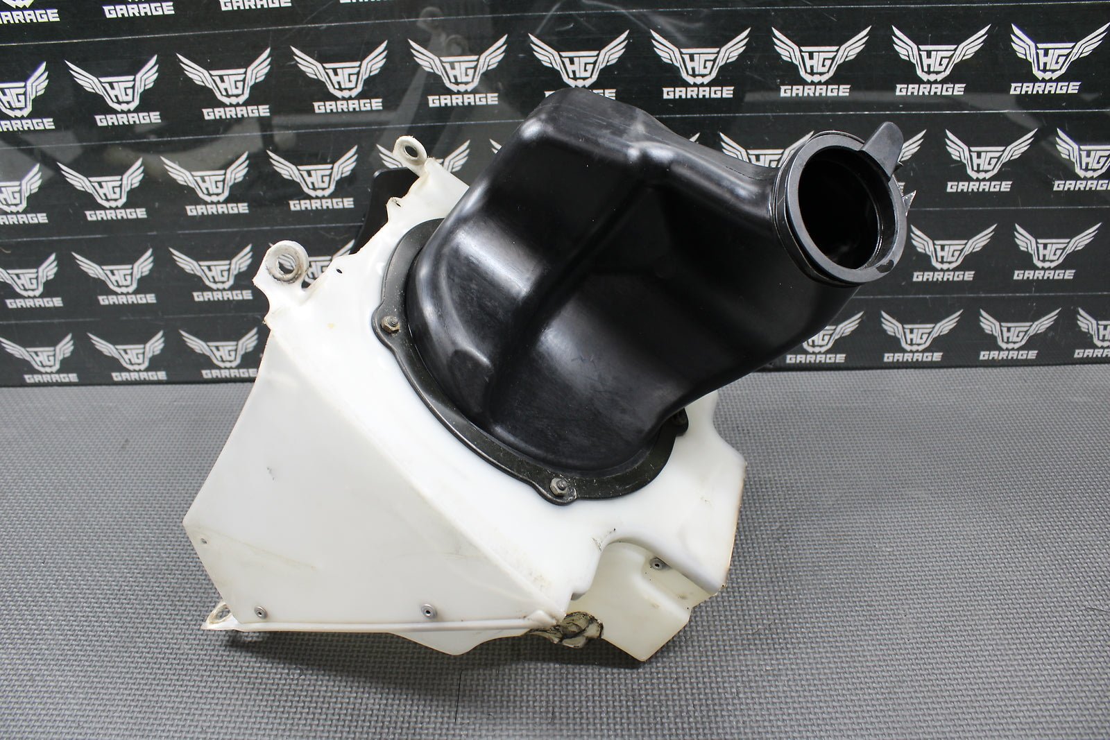 1998 1999 HONDA CR125R OEM AIRBOX AIR CLEANER CASE FILTER BOX INTAKE BOOT NICE! - hggarage