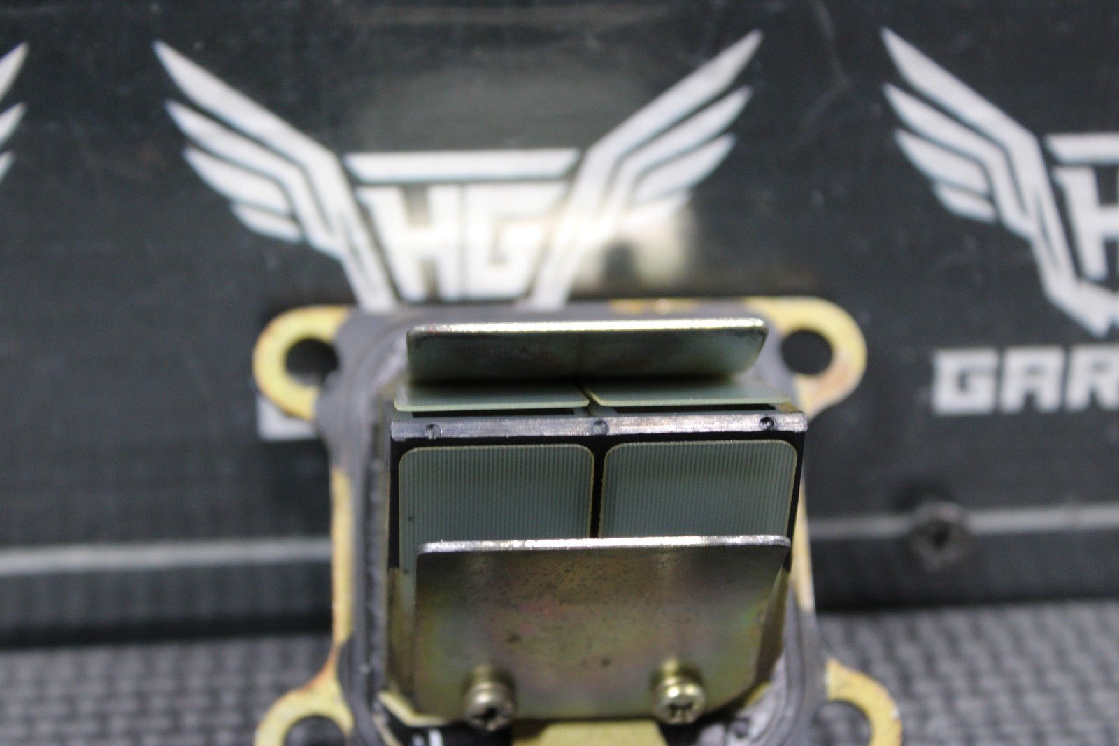 2004 KAWASAKI KX65 00 - 22 OEM INTAKE REED BLOCK ASSEMBLY 12021 - 1015 - hggarage