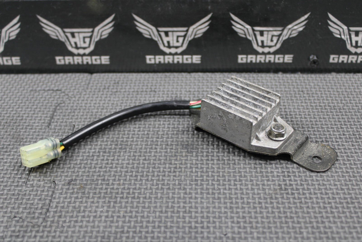 2006 HONDA CRF450X 05 - 17 OEM RECTIFIER VOLTAGE REGULATOR 31600 - MEY - 671 - hggarage