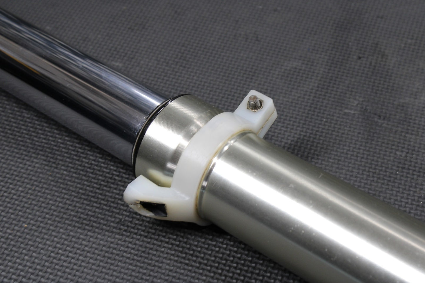 2000 SUZUKI RM125 OEM FRONT LEFT SUSPENSION FORK SHOCK 51104 - 36E80 NEEDS WORK! - hggarage