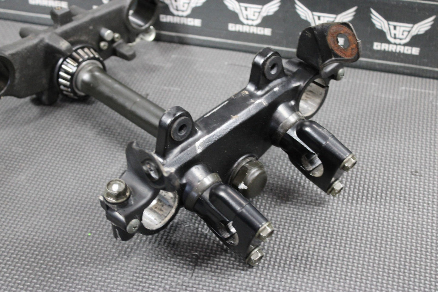 2005 SUZUKI DR200SE OEM FRONT FORKS LOWER UPPER TRIPLE TREE STEM CLAMP NICE! - hggarage