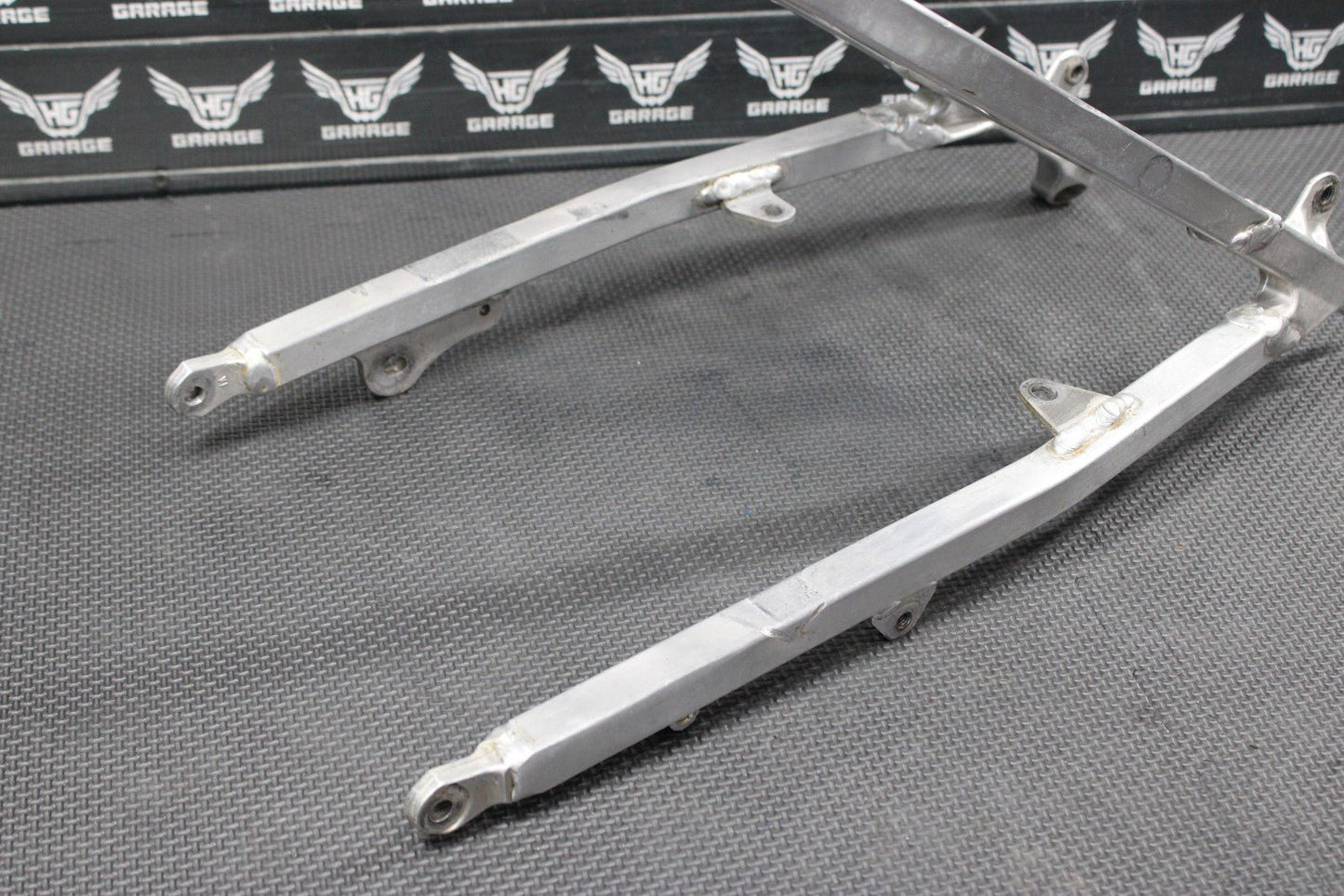 2006 YAMAHA YZ250F YZ450F OEM REAR BACK SUB FRAME SUBFRAME 5XC - 21190 - 90 - 00 - hggarage
