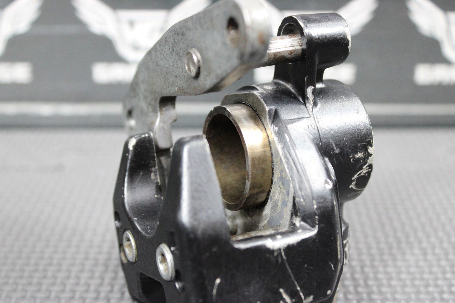 1991 86 - 91 HONDA CR80R OEM FRONT BRAKE CALIPER 45100 - GC4 - 604 - hggarage