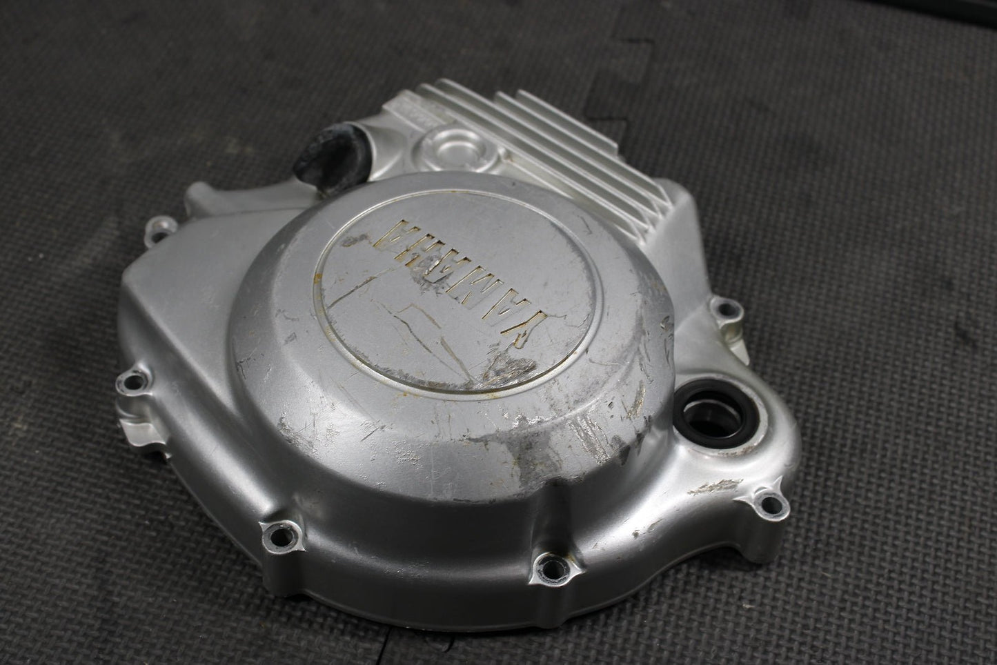 2003 Yamaha TTR125 TTR125E OEM Engine Motor Side Clutch Cover - hggarage