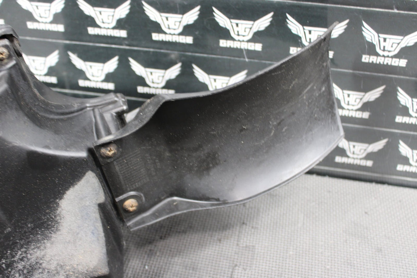 1998 YAMAHA YZ400F OEM AIRBOX AIR CLEANER FILTER INTAKE BOX 5BE - 14453 - 00 - 00 - hggarage