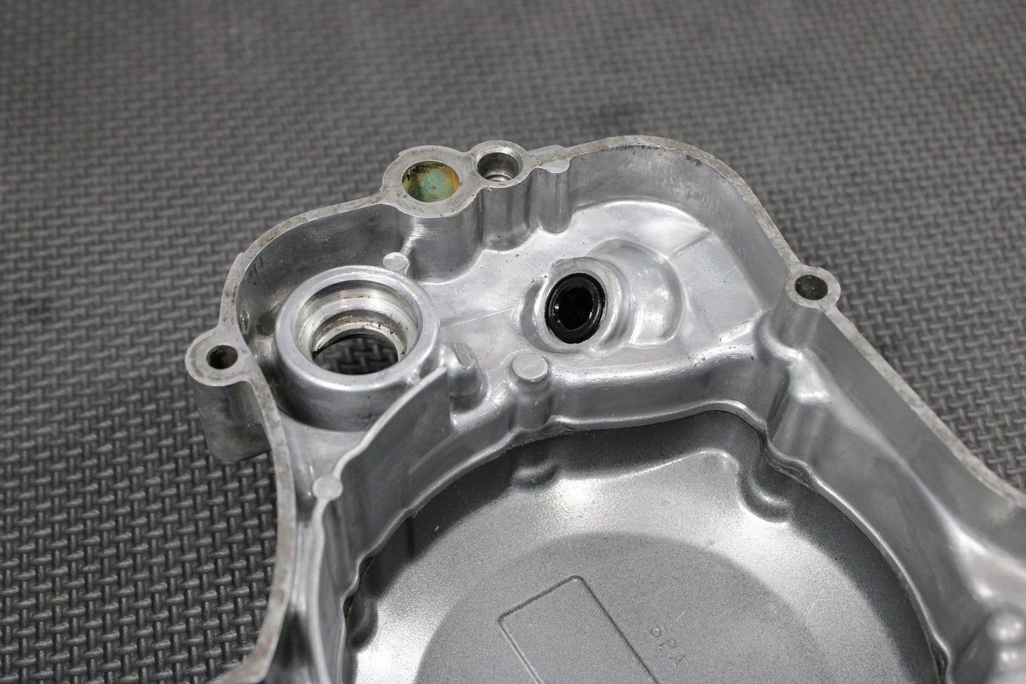 2007 02 - 07 YAMAHA YZ85 OEM RIGHT SIDE ENGINE INNER OUTER CLUTCH COVER WATERPUMP - hggarage