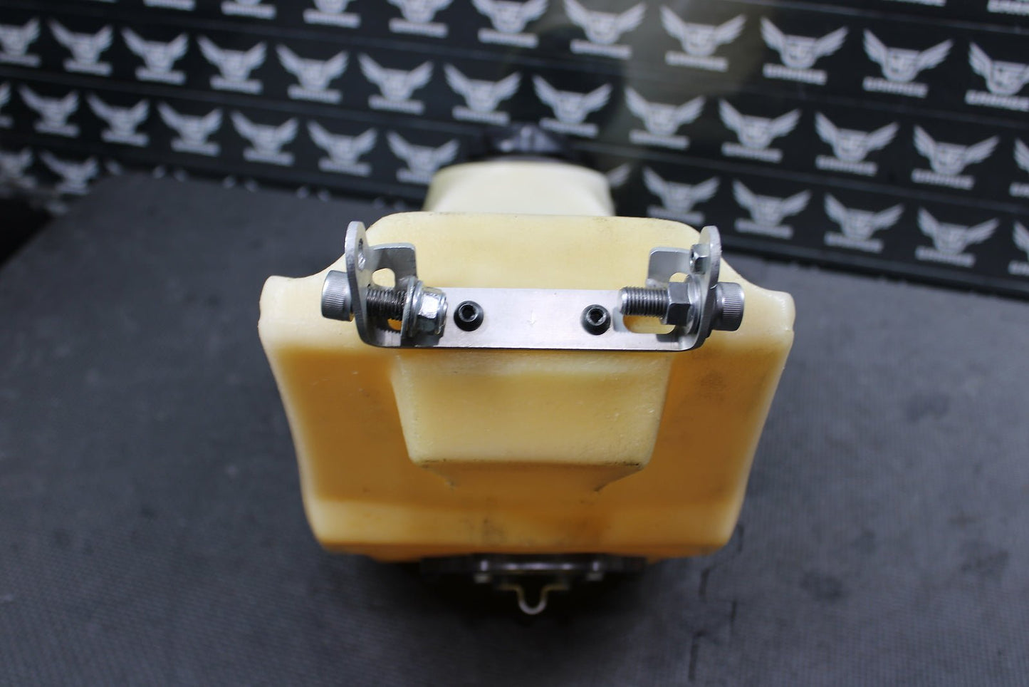 2010 Yamaha YZ450F Oversized Gas Fuel Tank Cell Petrol Reservoir 133D - 24110 - 00 - 0 - hggarage