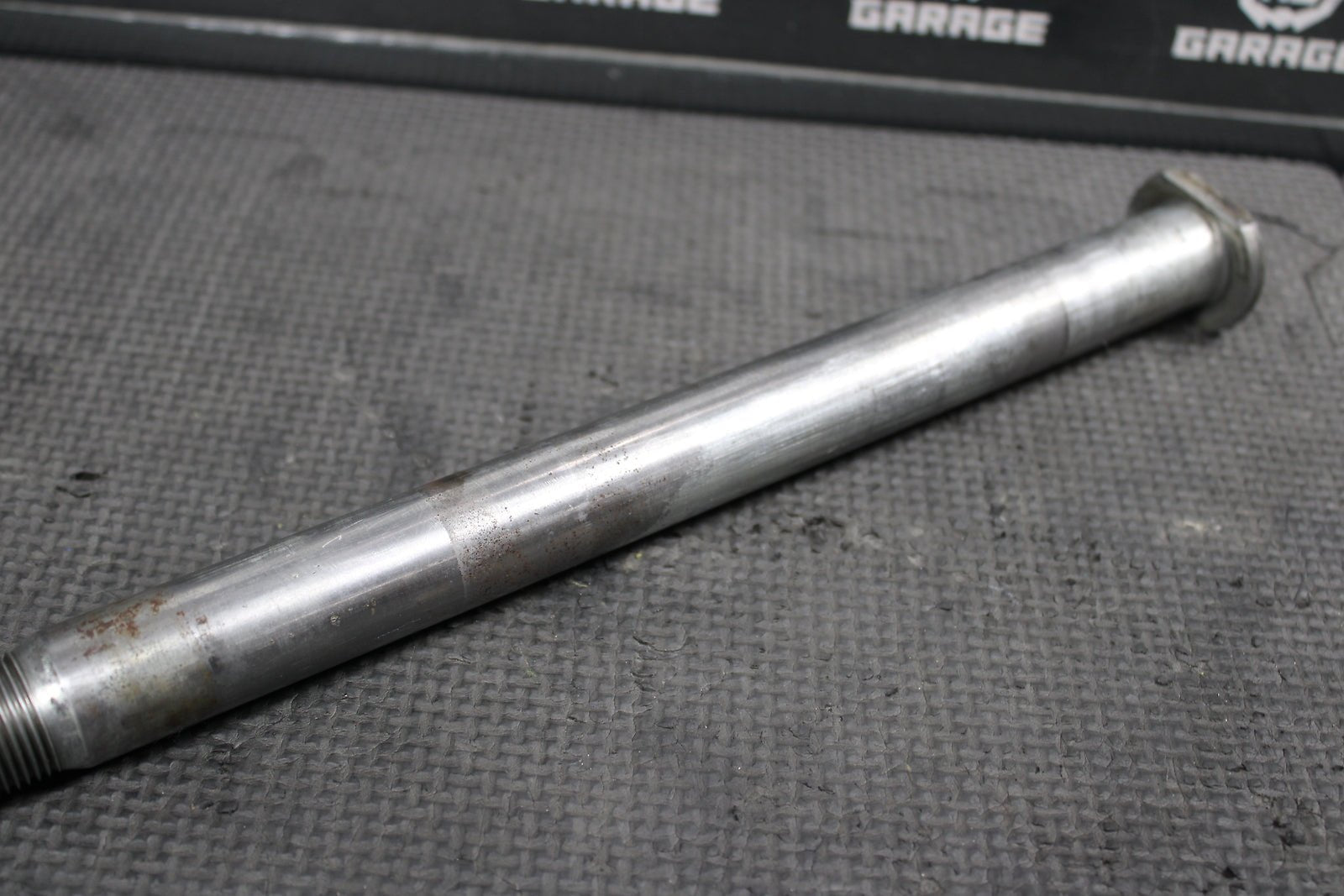 2006 Yamaha YZ450F OEM Rear Axle Back Wheel Rim Pivot Bolt Axel 1C3 - 25381 - 90 - 00 - hggarage
