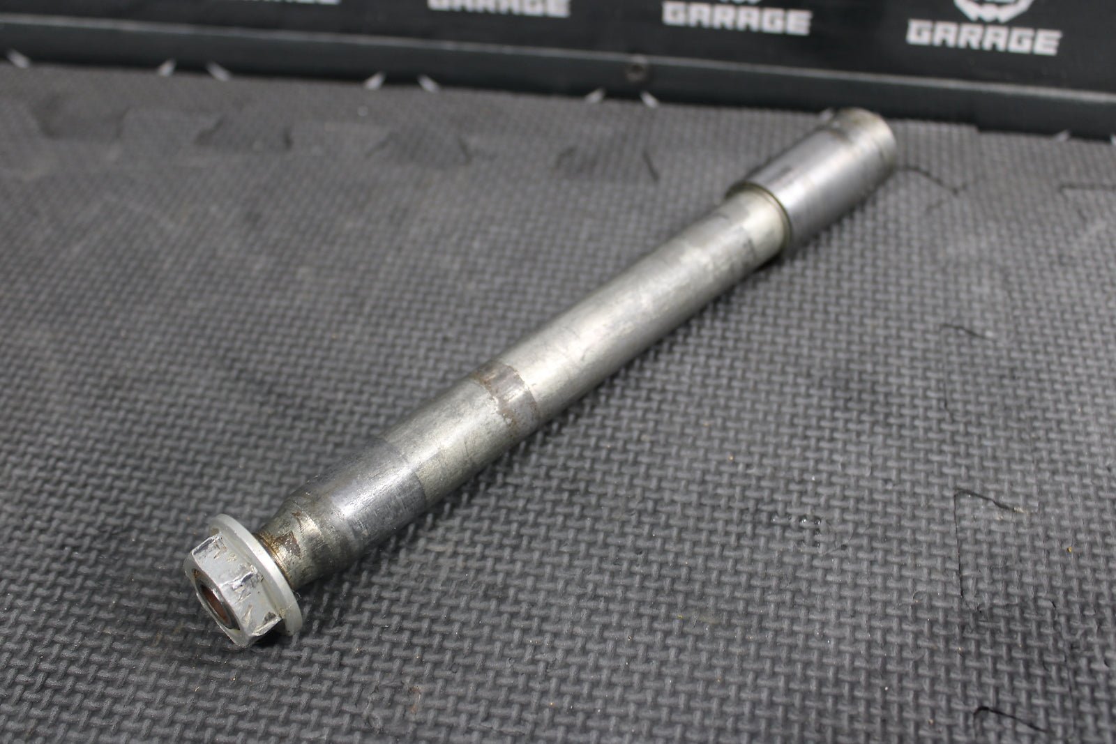 2007 HONDA CR125R OEM FRONT WHEEL RIM AXLE PIVOT BOLT 44301 - MEN - 000 - hggarage