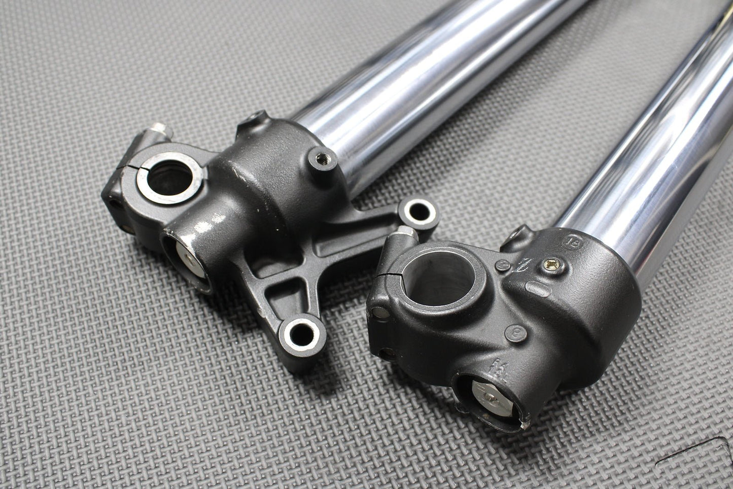 2018 2019 YAMAHA YZ250FX OEM 48MM RIGHT LEFT FRONT SUSPENSION FORKS SHOCKS NICE! - hggarage