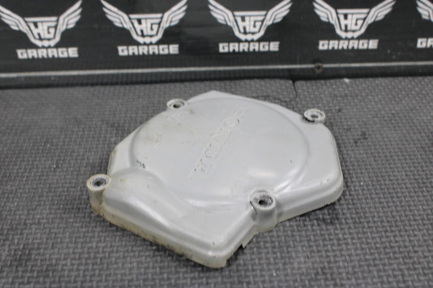1998 95 - 00 HONDA CR125R ENGINE MOTOR STATOR GENERATOR MAGNETO COVER 11350 - KZ4 - 62 - hggarage