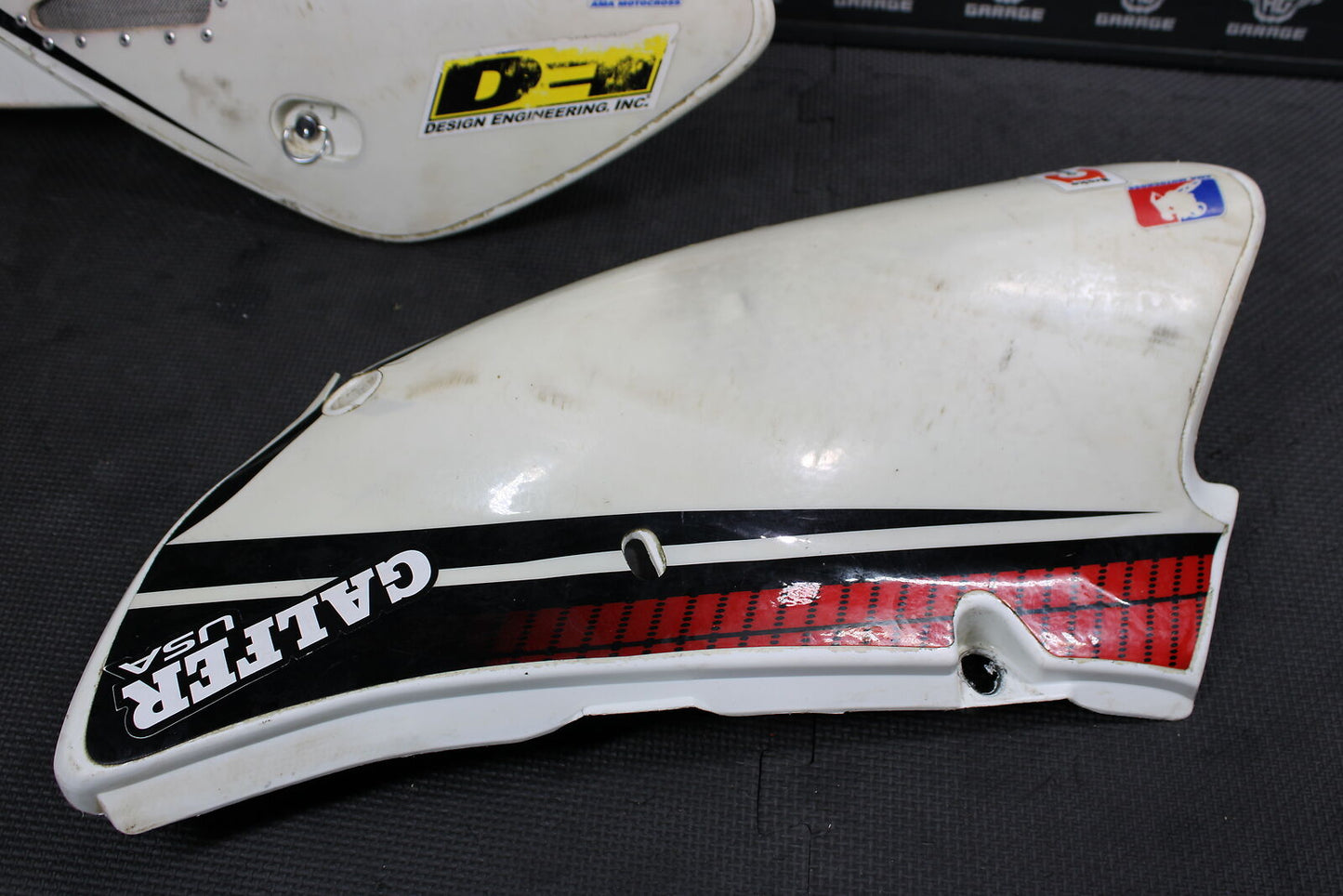 2007 HONDA XR650R LEFT RIGHT SIDE PANELS NUMBER PLATES AL BAKER HIGH FLOW AIRBOX