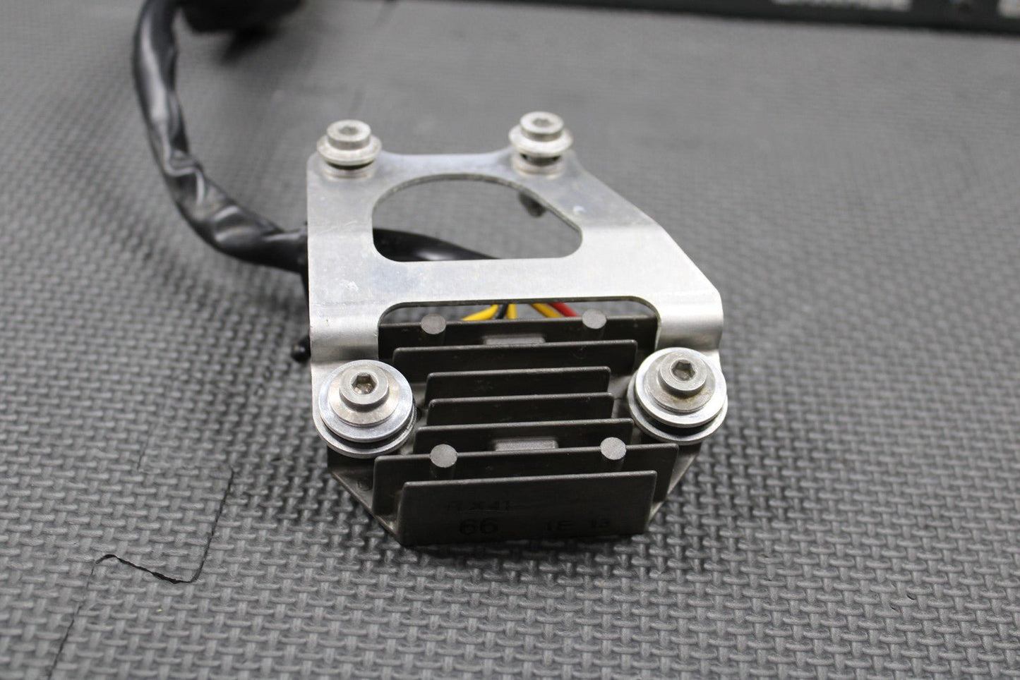 2022 KAWASAKI KX250X KX250 KX450 OEM RECTIFIER VOLTAGE REGULATOR 21066 - 0743 - hggarage