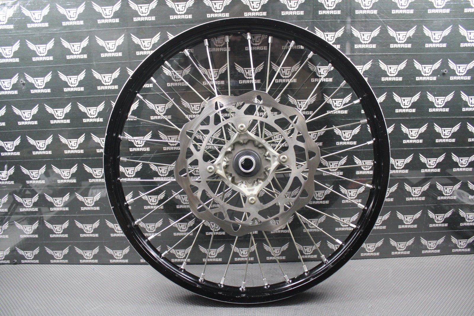 2020 SUZUKI RMZ250 RMZ450 OEM BLACK FRONT WHEEL RIM HUB ROTOR 54100 - 37K00 GOOD! - hggarage