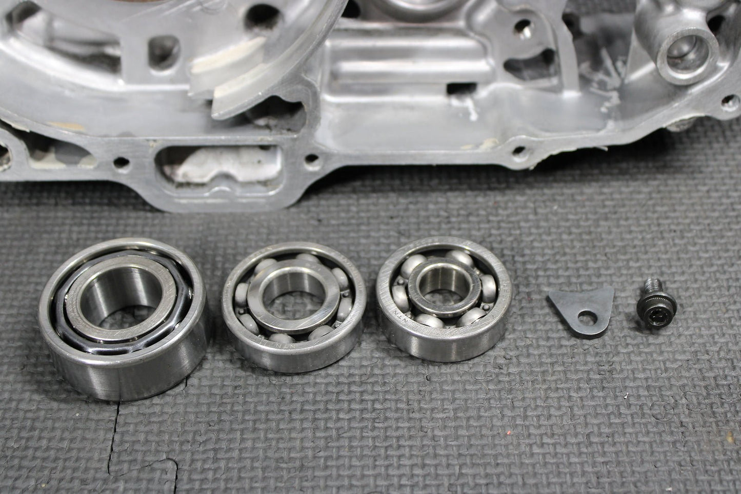 00 - 07 Honda XR650R OEM Right Engine Crankcase Crank Case Block 11100 - Mbn - 671 - hggarage
