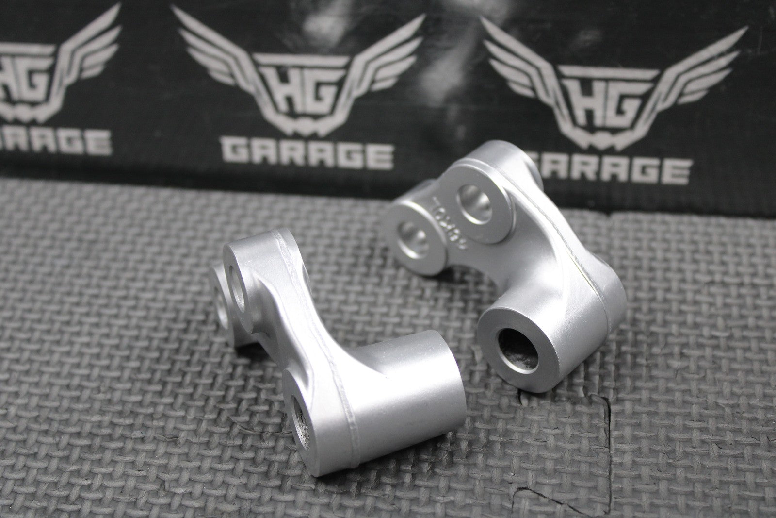 2019 SUZUKI 19 - 25 RMZ250 OEM ENGINE MOTOR MOUNT STAY HANGER BRACKETS UPPER LOWER - hggarage