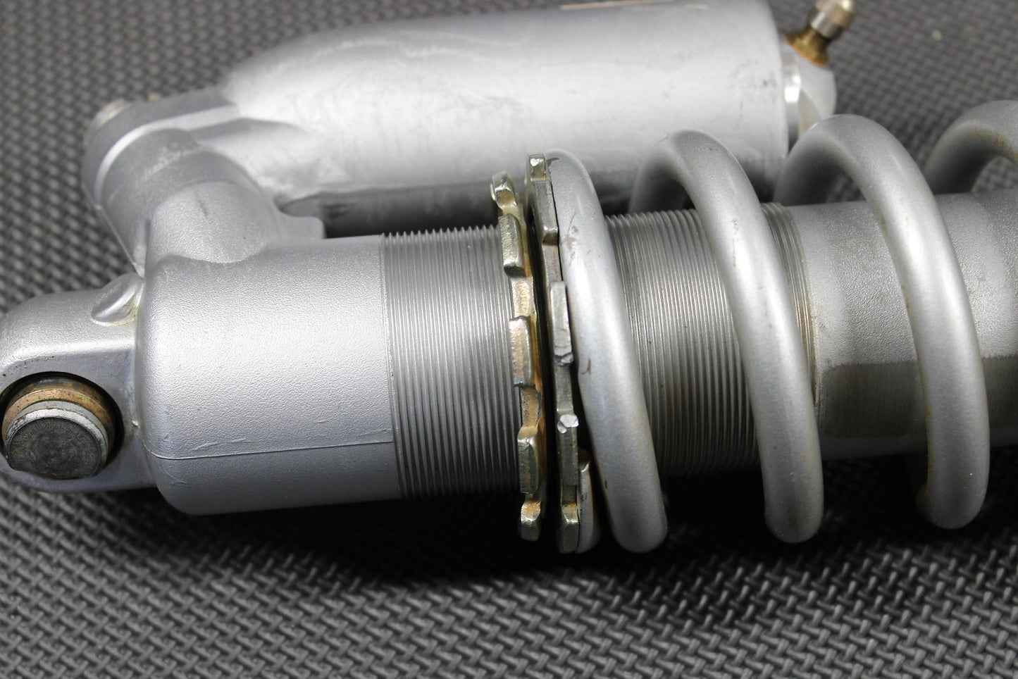 2002 YAMAHA YZ426F OEM REAR BACK SHOCK ABSORBER SUSPENSION 5SF - 22210 - 00 - 00 - hggarage