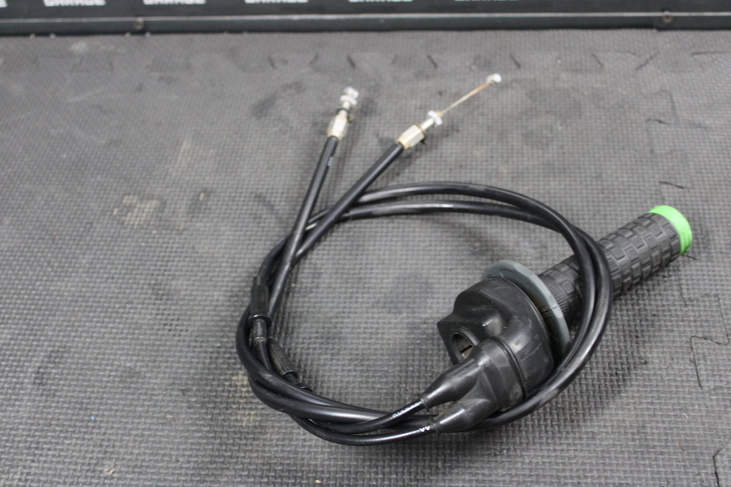 2012 KAWASAKI KX250 KX250F KX450 KX450F OEM THROTTLE CABLE LINE THROTTLE TUBE - hggarage