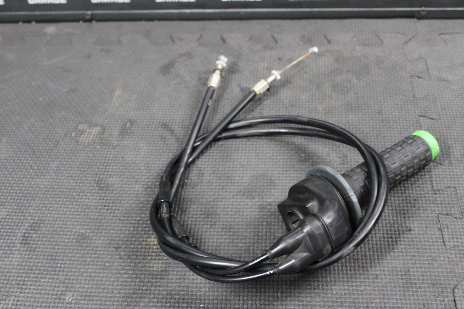 2012 KAWASAKI KX250 KX250F KX450 KX450F OEM THROTTLE CABLE LINE THROTTLE TUBE - hggarage