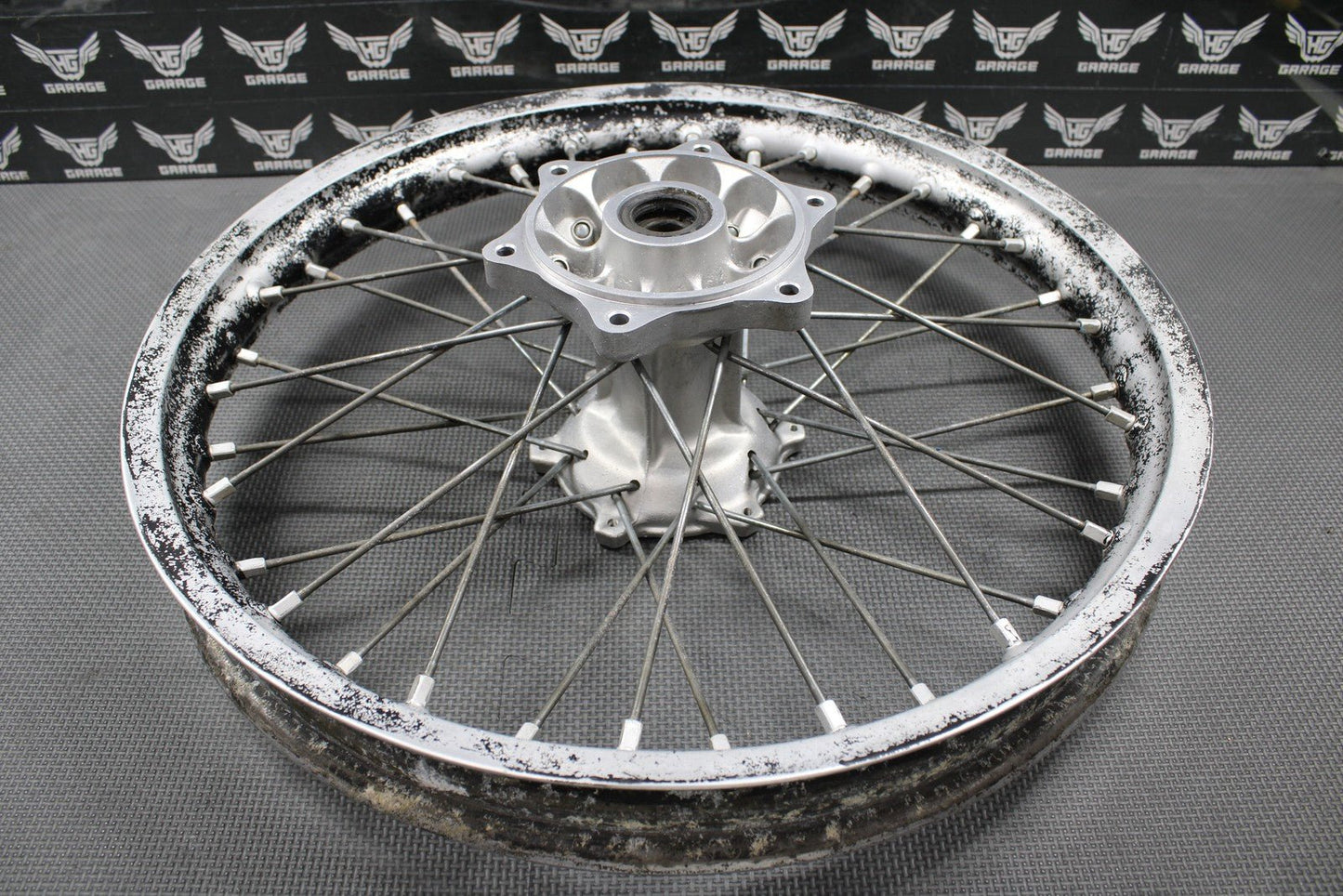 1999 SUZUKI 96 - 99 RM125 OEM 19" x 1.85" REAR BACK WHEEL RIM HUB 64111 - 43D00 - hggarage
