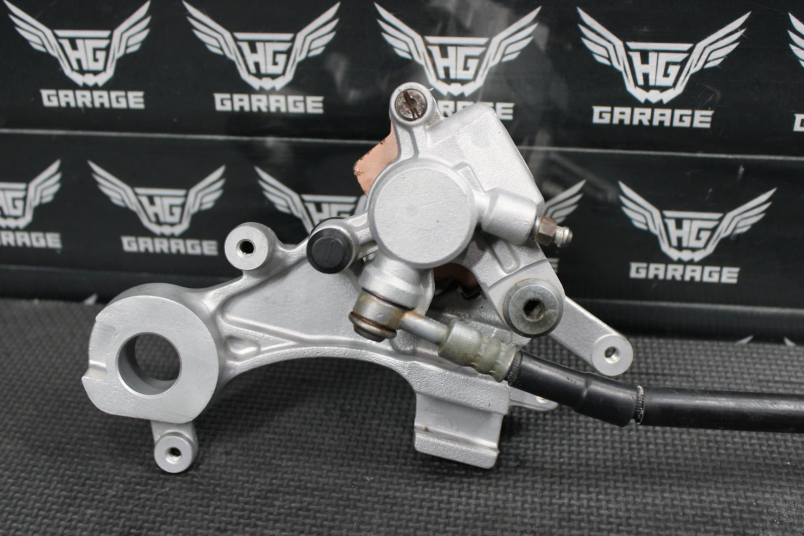 2002 Yamaha YZ426F OEM Nissin Rear Back Brake Caliper Line Bracket Assembly - hggarage